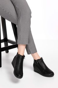 Related product image Gondol Boots