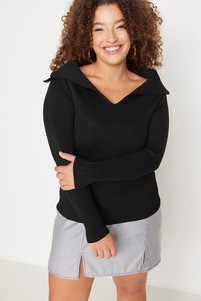 Related product image Trendyol Curve Sweaters