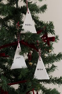 Related product image Beige & Stone Christmas Ornaments