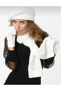 Related product image FATELLA Scarf Beanie Gloves Set