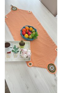 Related product image White Alamode Runners & Placemats