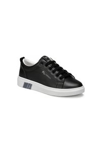 Related product image Lumberjack Sneakers
