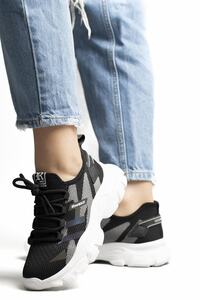 Related product image Guja Sneakers