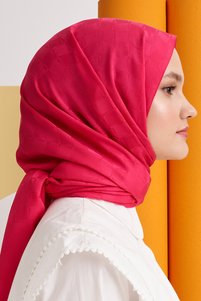Related product image Madame Polo Shawls