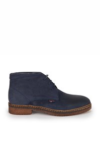 Related product image U.S. Polo Assn. Flats