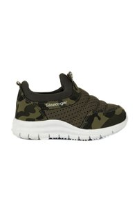 Related product image Slazenger Walking Shoes