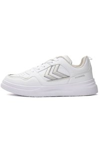 Related product image hummel Walking Shoes