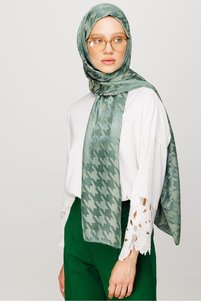Related product image Mooncorn Shawls