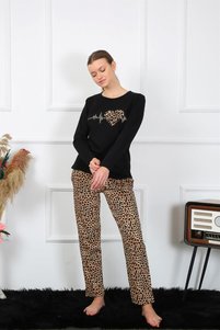 Related product image Zühre Pajama Sets