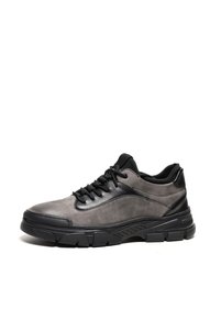 Related product image Pierre Cardin Flats