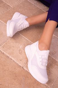 Kadın Beyaz Sneaker 15226 ürün fotoğrafı