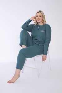 Kadın Kışlık Petrol Mavisi Büyük Beden Yakası Düğmeli Uzun Kollu İnterlok Pijama Takımı ürün fotoğrafı