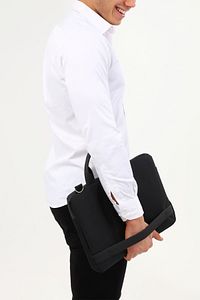 Siyah Su Geçirmez Fermuar Detaylı 15,6 inch Darbeye Karşı Korumalı Kılıf Notebook Laptop Çantası ürün fotoğrafı