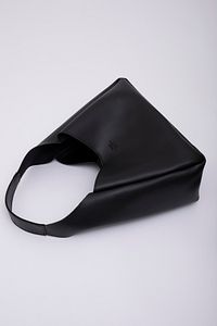 Siyah Shk19 Çıtçıt Kapatmalı Suni Deri Fermuarlı Makyaj Çantalı El Ve Omuz Çantası E:33 U:15 G:10 Cm ürün fotoğrafı