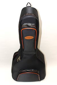 Profesyonel Su Geçirmez 20 Mm Pedli Gigbag Klasik Gitar Kılıfı Siyah ürün fotoğrafı