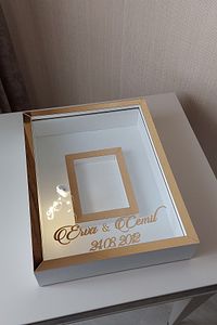 30x40 Cm Gold-beyaz Ledli Fotoğraf Bölümlü Tasarım Gül Kutusu Anı Çerçevesi! Ayna Çerçeve! ürün fotoğrafı