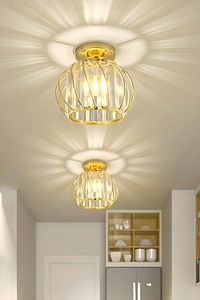 Bella Luce Model Gold Kaplama Kristal Taşlı Metal Gövde Modern Her Alana Uygun Lüx Plafonyer Avize ürün fotoğrafı