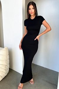 Kadın Kısa Kollu Maxi Elbise ürün fotoğrafı