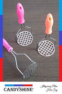 Renkli Saplı Metal Patates Ezici ürün fotoğrafı