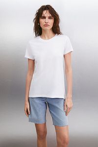 Samantha Kadın %100 Organik Pamuklu Comfort Fit Arkası Uzun Basic Örme Beyaz T-shirt ürün fotoğrafı