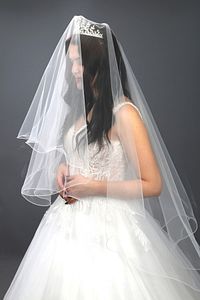 2 Katlı Gelin Duvağı- Nikah Duvağı Kırık Beyaz Taraklı Uzun Katı 1 Mt Kısa Katı 65 Cm1.klt.hayal Tül ürün fotoğrafı