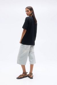 Basic kısa kollu oversize t-shirt ürün fotoğrafı
