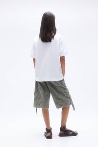 Basic kısa kollu oversize t-shirt ürün fotoğrafı