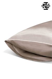 İpek Saten Yastık Kılıfı 2 Adet 50x70cm 2 Adet Saten Tokalı ürün fotoğrafı