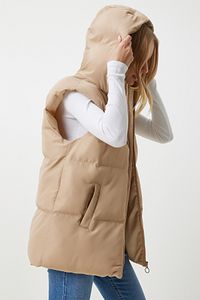 Kadın Krem Kapüşonlu Oversize Şişme Yelek MK00176 ürün fotoğrafı
