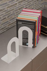 Dekoratif Beyaz Klasik Metal Kitap Tutucu , Kitap Desteği (İkili Set) MK4B ürün fotoğrafı