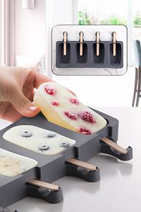 Arispa Magnum Dondurma Kalıbı - 4'lü Büyük Boy Pratik Magnum Silikon Dondurma Kalıbı (ÇUBUKSUZ) ürün fotoğrafı