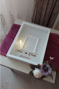 30x40 Cm Ledli ve İsimli Fotoğraf Bölümlü Tasarım Gül Kutusu Anı Çerçevesi! Ayna Çerçeve! ürün fotoğrafı