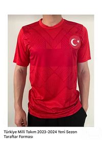 Yetişkin Yeni Sezon Türkiye Euro 2024 Milli Takım Forması Kırmızı ürün fotoğrafı