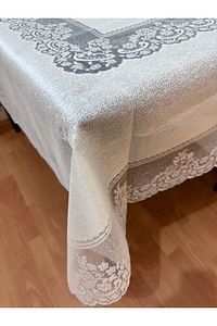 Çini Desenli Dertsiz Leke Tutmaz Dantelli Masa Örtüsü Krem 160x220 Cm ürün fotoğrafı