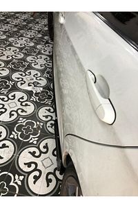 Bmw E90 Marşpiyel Lipi Flaplı Parlak Siyah ürün fotoğrafı