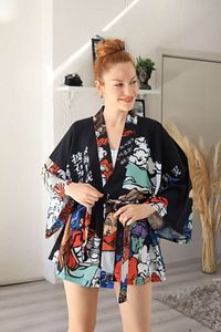Siyah Yakuza Kimono ürün fotoğrafı