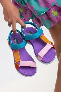 Kadın Kısa Topuk Rahat Taban Cırtlı Günlük Spor Sandalet Ss001-0158 Pembe-mavi ürün fotoğrafı