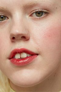 Sheer Touch Dudak Ve Yanak Renklendirici Lip Tint 8 ml Power ürün fotoğrafı