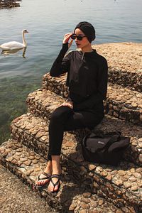 Kadın Siyah Tam Kapalı Tesettür Mayo 2’li Set K-047 ürün fotoğrafı