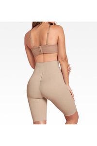 Anoky Model Dikişsiz Toparlayıcı Ve Sıkılaştırıcı Lazer Kesim Kısa Spor Şort Ten Renk ürün fotoğrafı