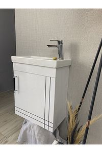 Banyo Ve Tuvalet Mini Köşe Lavabo 25*45 Cm (Banyo Dolabı Dahil) ürün fotoğrafı