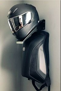 Siyah Motosiklet Kask Tutucu + Kask Askısı + Teçhizat Askısı ürün fotoğrafı