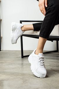 Günlük Kadın Beyaz Sneaker Desenli Hafif Yüksek Taban Bağcıklı Spor Ayakkabı 001 ürün fotoğrafı