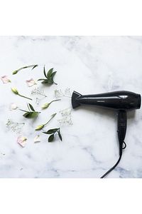 Grundıg Saç Kurutma Makinesi Grundig Hd 9280 2200w Ac Motor Professional Line Difüzör Başlıklı Saç K ürün fotoğrafı