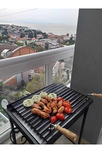12 Kg Demir 40x50 Oluklu Köfteci Izgaralı Mangal Geçmeli Portatif Ayaklı 55 Cm Ayaklar ürün fotoğrafı