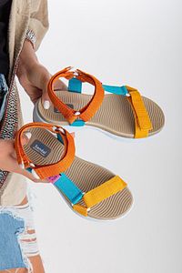 Kadın Kısa Topuk Rahat Taban Cırtlı Günlük Spor Sandalet Ss001-0158 Sarı-oranj ürün fotoğrafı