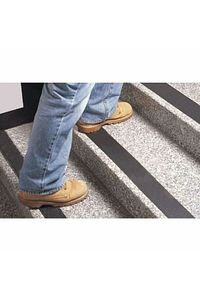 Merdiven Zemin Kaydırmaz Bant Yapışkanlı Kaymaz Bant Siyah 2.5 Cm X 5 Metre ürün fotoğrafı