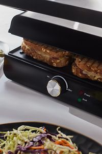 Grilliant 1346h Döküm Plakalı Tost Ve Izgara Makinesi Inox 2000 W ürün fotoğrafı