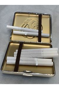 20135 Metal Sigara Tabakası Lüks Tasarım Şık Hediyelik Kare Tasarım Desenli Standart Kısa Tabla 90mm ürün fotoğrafı