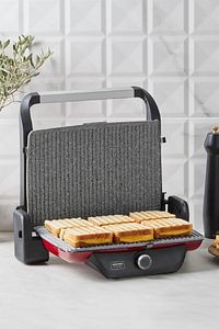 Gastro Classic Izgara Ve Tost Makinesi Kırmızı 2000 W 6 Dilim Kapasiteli ürün fotoğrafı